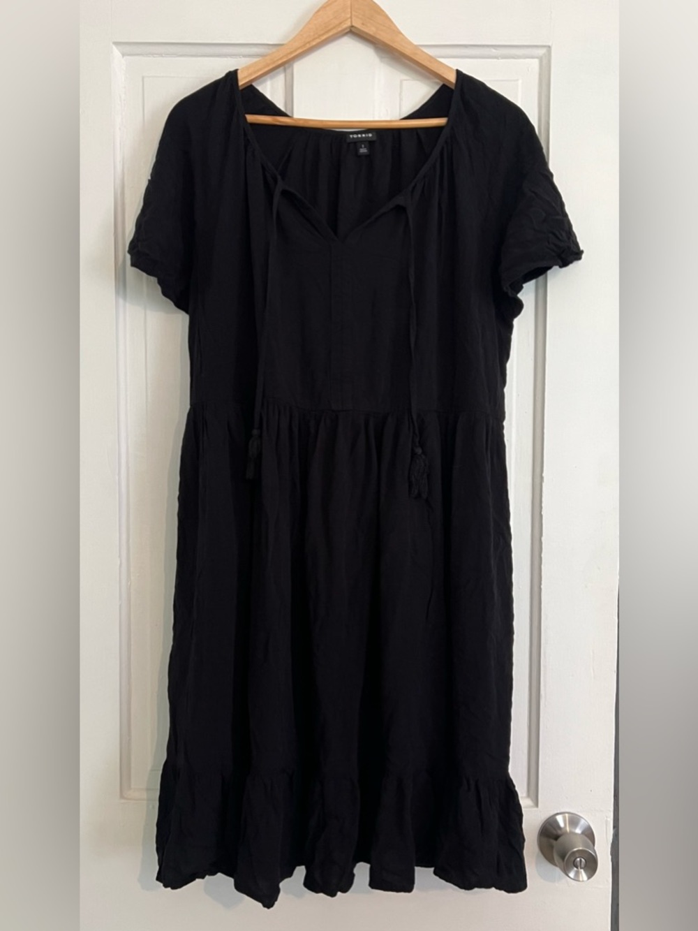 Torrid Size 1 Black Dress Boho Flowy Cottagecore Babydoll